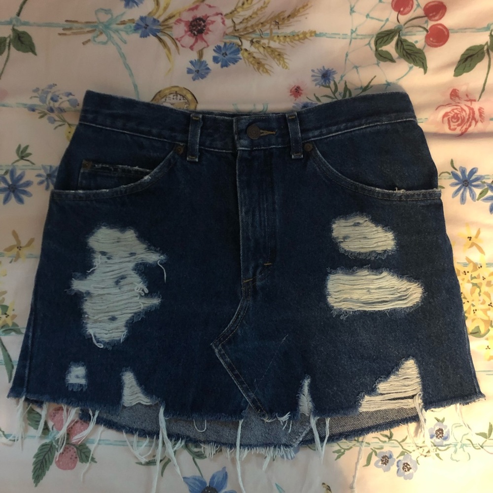 LF denim mini skirt, size 8